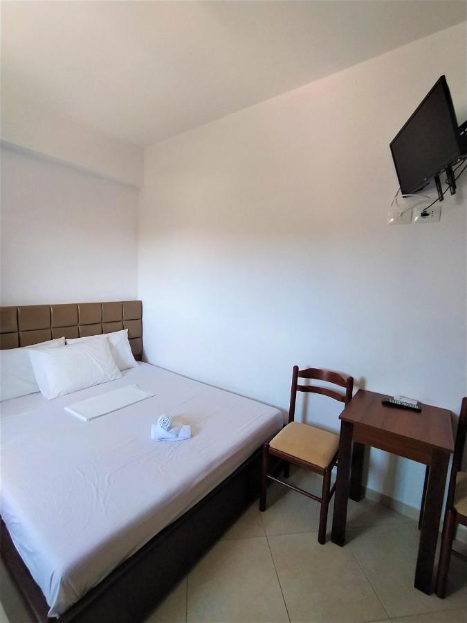 קסאמיל Ahmeti Rooms מראה חיצוני תמונה