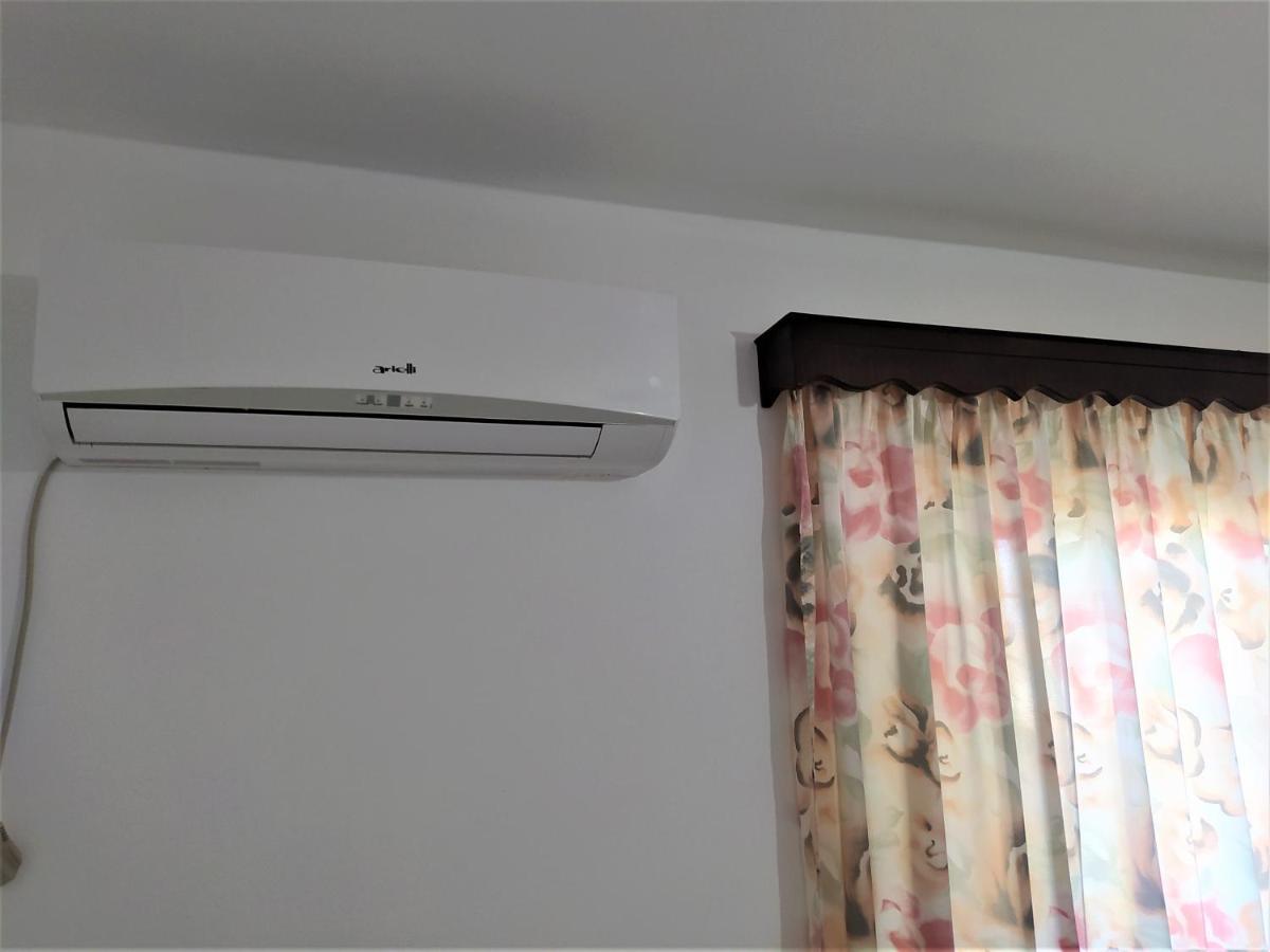 קסאמיל Ahmeti Rooms מראה חיצוני תמונה