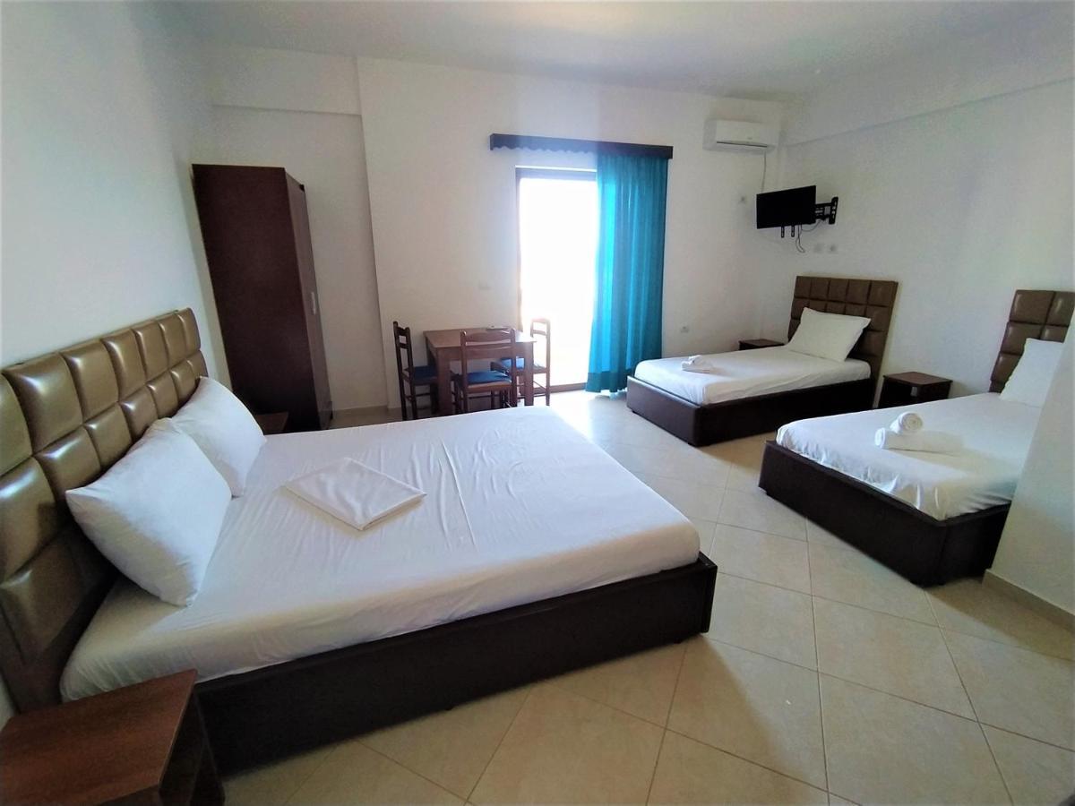 קסאמיל Ahmeti Rooms מראה חיצוני תמונה