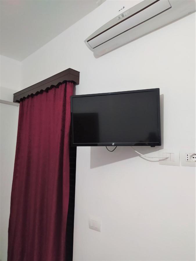 קסאמיל Ahmeti Rooms מראה חיצוני תמונה