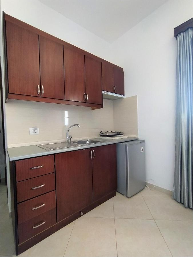 קסאמיל Ahmeti Rooms מראה חיצוני תמונה