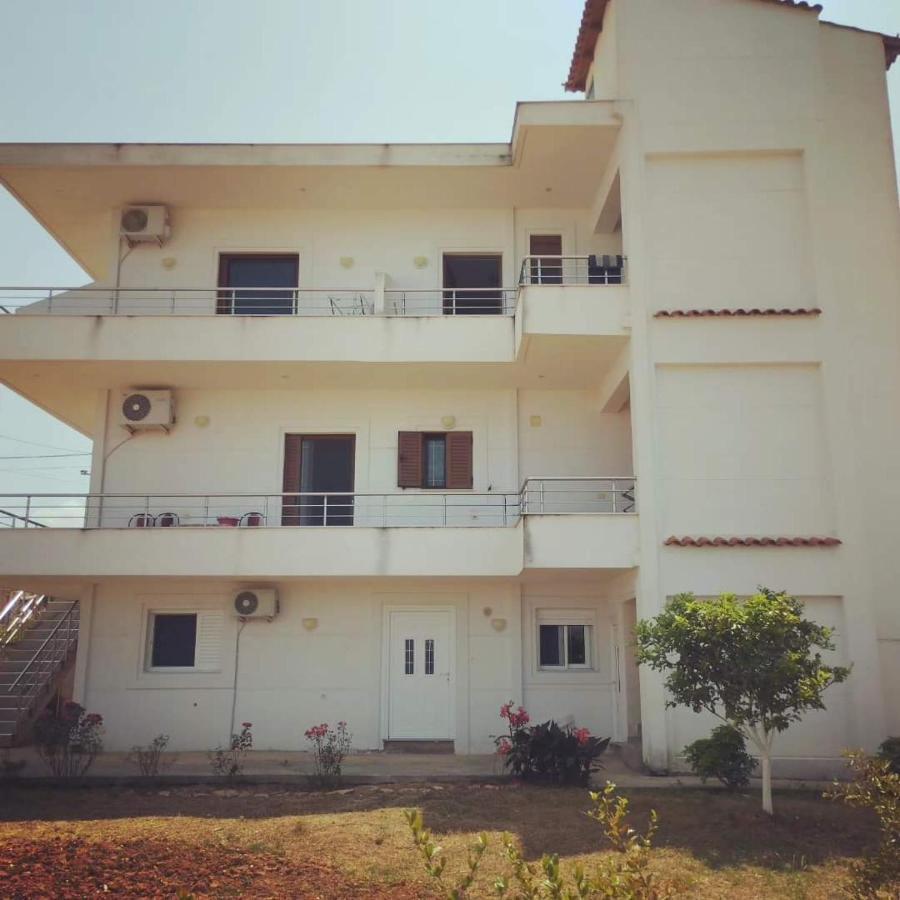 קסאמיל Ahmeti Rooms מראה חיצוני תמונה